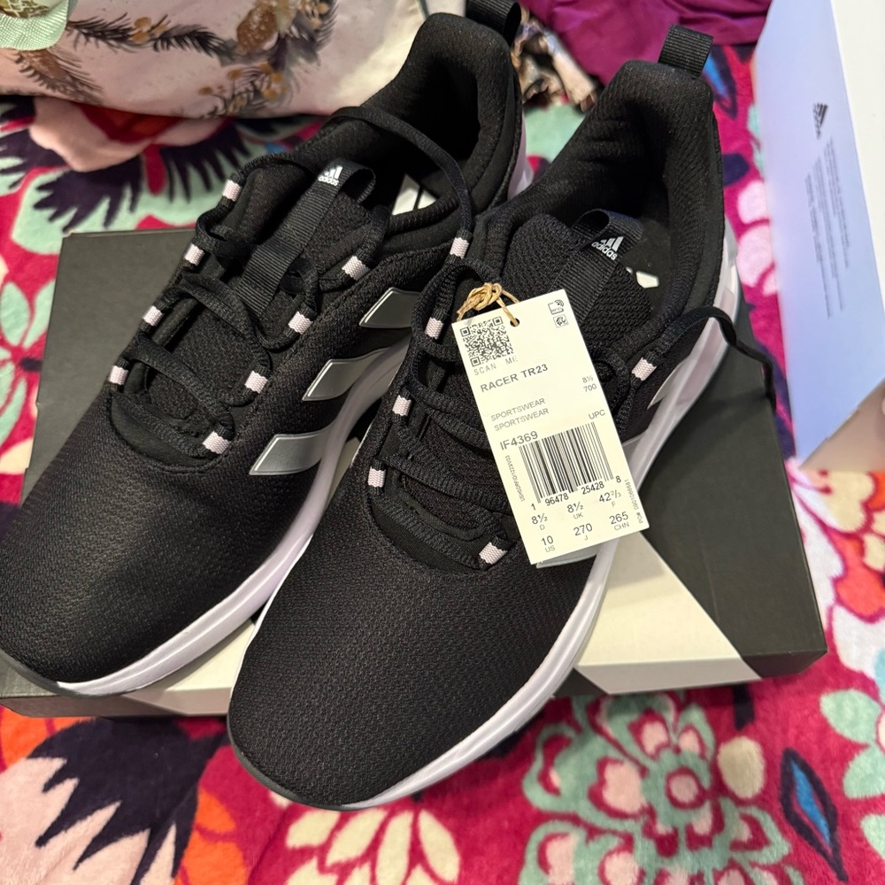 Adidas Racer TR23 Tennis Shoes NWT Size 10